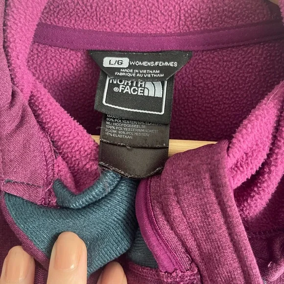 Purple-Maroon-Magenta Full-Zip The North Face Jacket - Picture 4 of 8